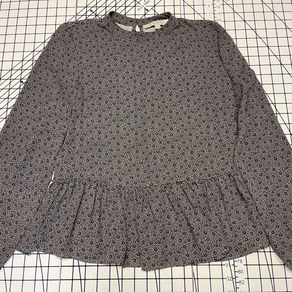 Loft Blouse With Ruffled Bottom - image 4